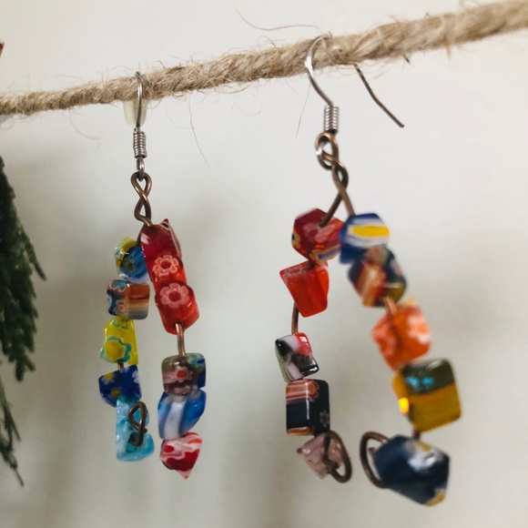 Handmade beaded earrings🌼🌸 - Picture 2 of 2